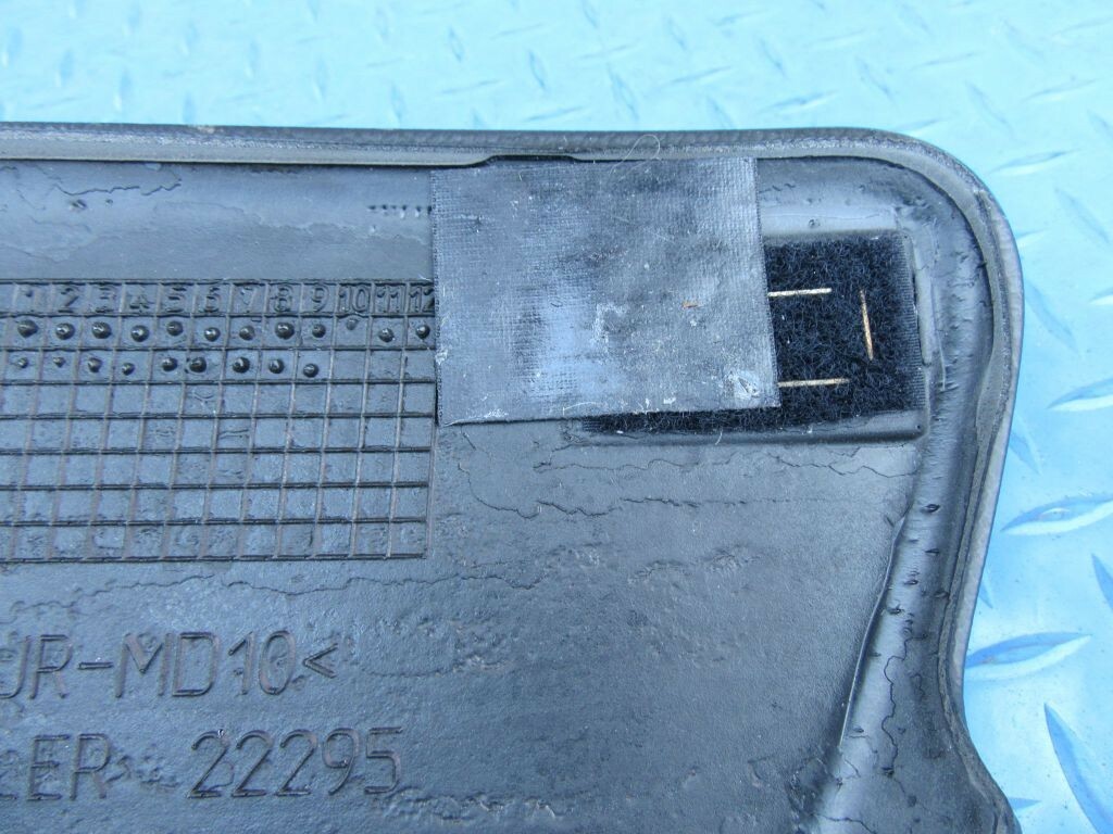 Maserati Ghibli Quattroporte center console left trim cover panel #6670