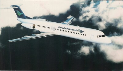 GARUDA INDONESIEN FOKKER F100 VINTAGE AIRLINE AUSGABE POSTKARTE FLUGZEUG AIRPLANE