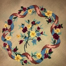 Needlepoint Floral Wreath Canvas Completed Rosalie 9169 Wool Cream Minte