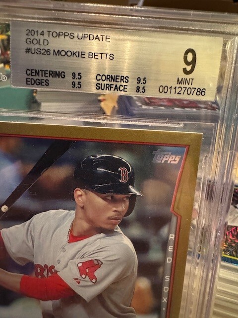 2014 Topps Update US26 Mookie Betts Gold /2014 RC BGS 9