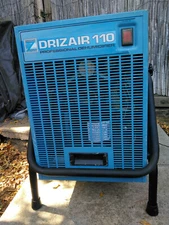 Dri-Eaz DrizAir F133 110 Pint Refrigerant Dehumidifier Remove up to 14 GPD! 5042