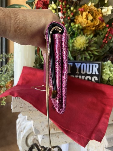 BOLSO DE MANO CH CAROLINA HERRERA ESTAMPADO PITÓN METÁLICO/CROSSBODY - Imagen 5 de 10