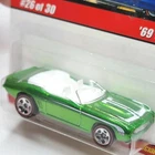Hot Wheels Classics Series 3 '69 CAMARO Spectraflame Green w/Red Line Wheel 5 Sp