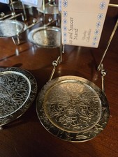 SOPORTE PARA TAZAS Y PLATILLOS Base de Grabado de Latón Soporte de Exhibición Caballete