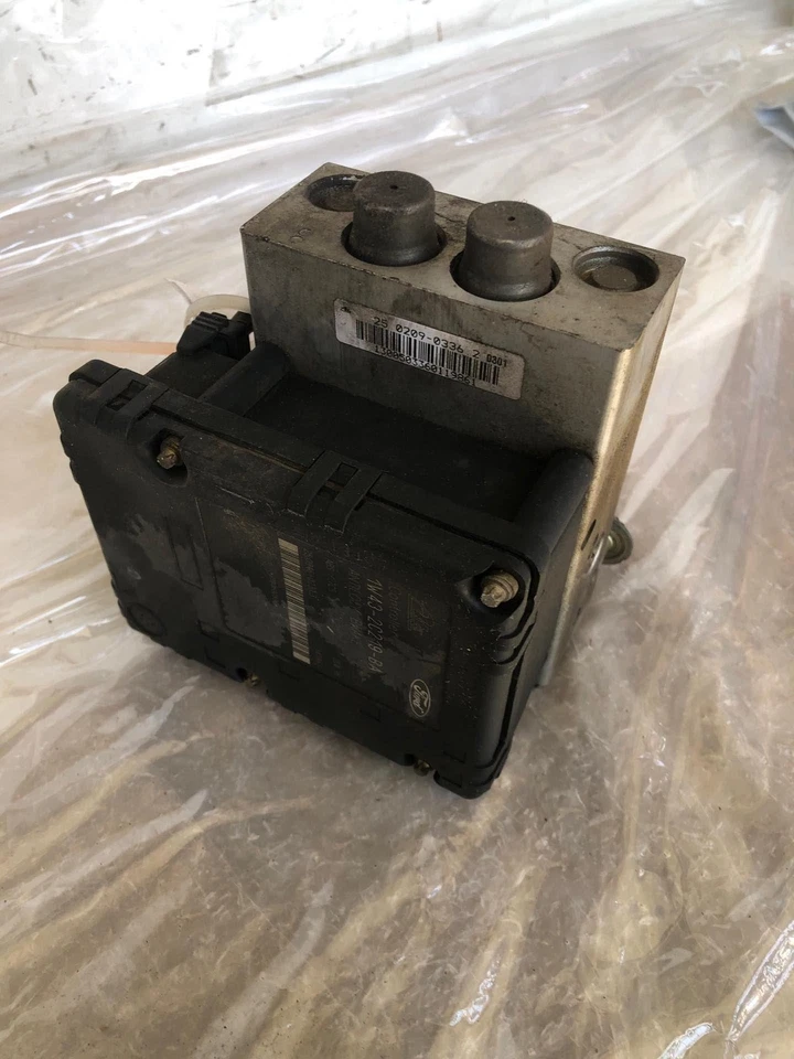 Módulo de bomba de freno antibloqueo Jaguar S-Type 2001 P/N 1W43-2C219-BA 25-0209-0336-2 Foto 4 de 4