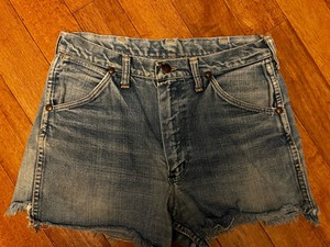 Wrangler cut Off Jeans