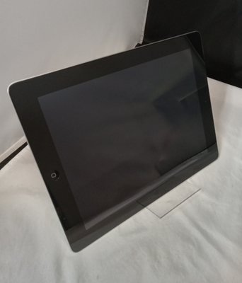 Apple iPad (4th Generation) A1458 32 GB, Wi-Fi, 9.7 in - Black for