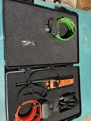 Dogtra dual dial 2702 Remote Training System, Two Electronic Collars 