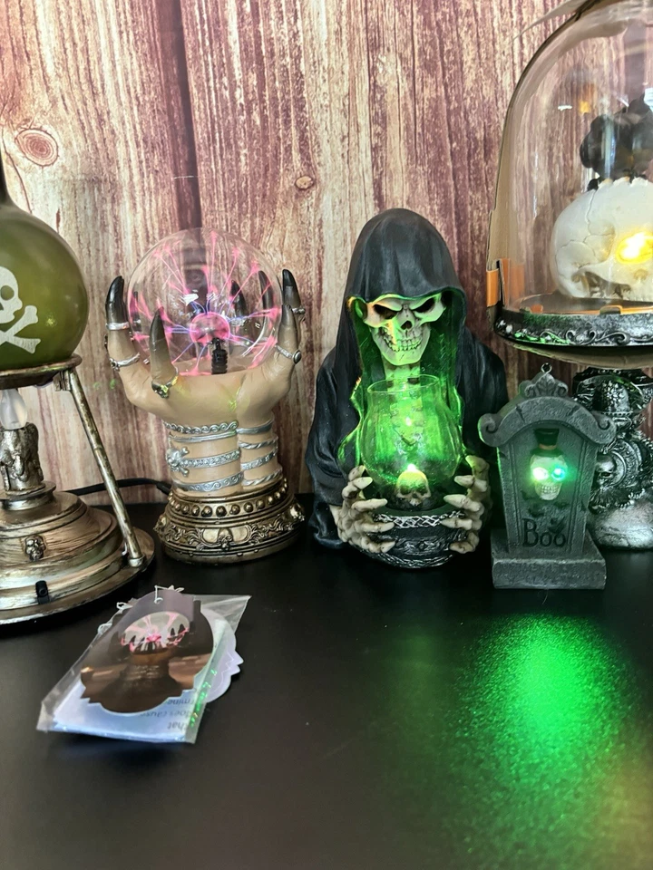 Halloween Decor Lot, Witches Plasma Ball, Grim Reaper, Haunted House, Light Up - Image 3 of 4