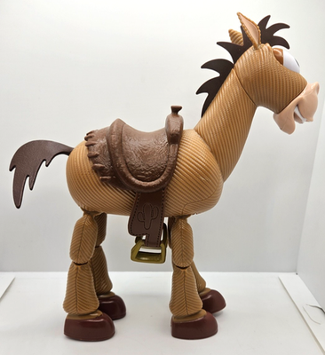 トイ・ストーリー ブルズアイ Disney Pixar Toy Story Bullseye Action Figure 9