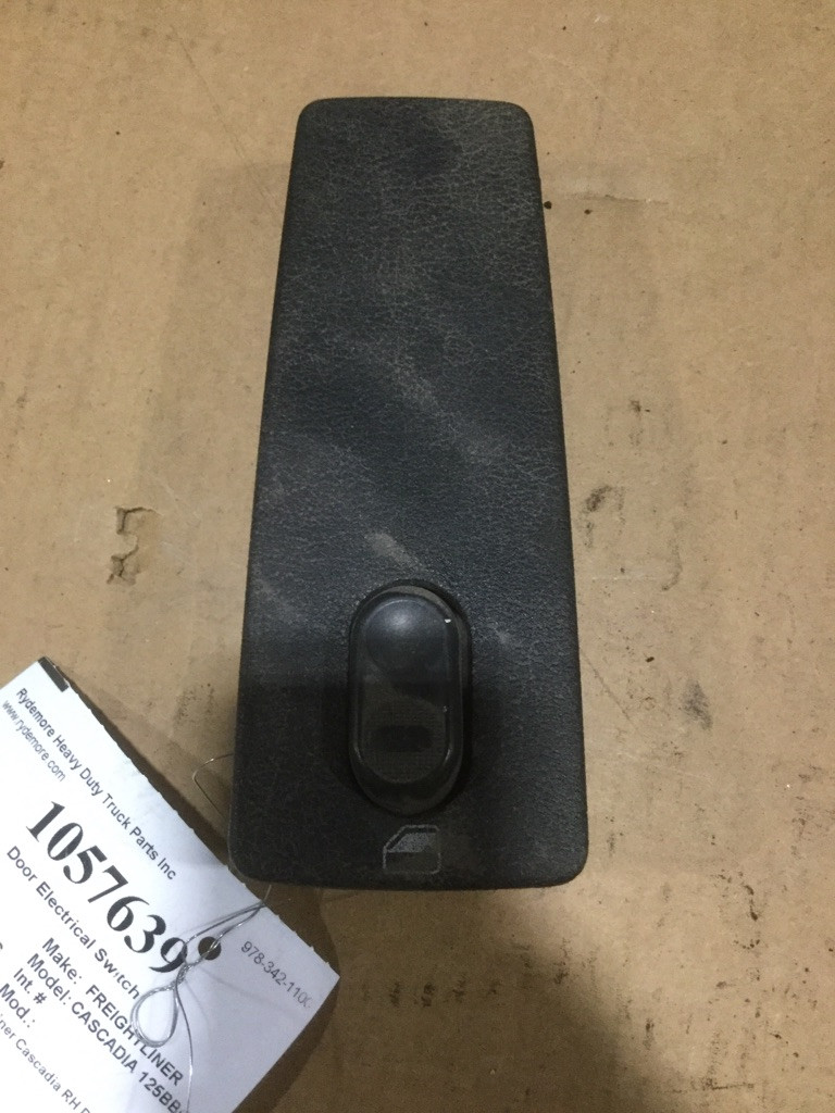 FREIGHTLINER Cascadia Door Electrical Switch Tag# 1057639