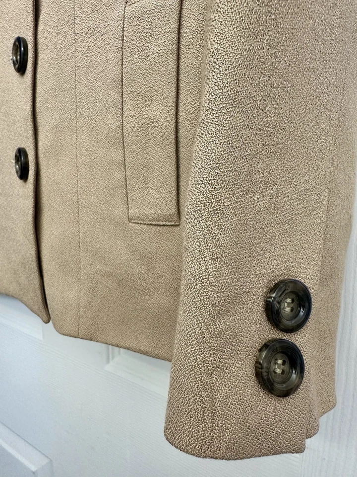 Blazer/abrigo Express Tailleur para mujer beige doble botonadura (talla 9/10) Foto 4 de 4