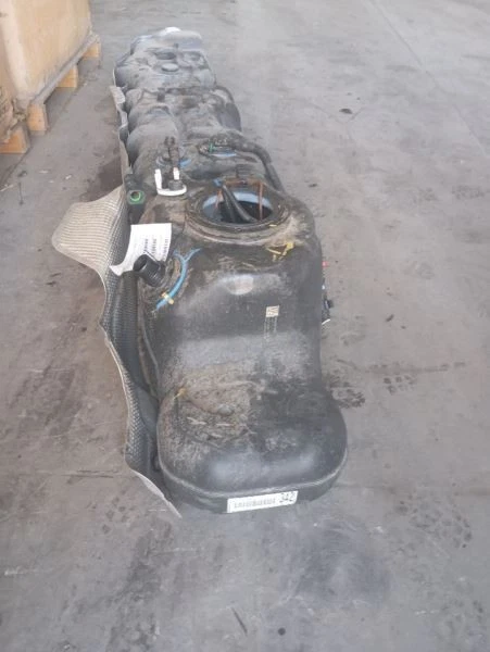 Fuel Tank ID 77001-0C160 Fits 22-23 TUNDRA 3695614 - Image 2 of 4