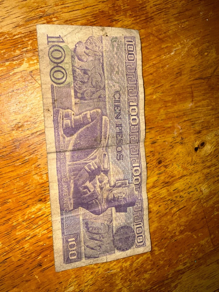 Billete mexicano de 100 pesos 1982. Moneda colorida Revolución México. Foto 2 de 2
