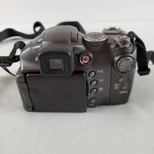 Canon PowerShot S3 IS mit Case Logic Storage SD Card Kabel 6,0 Megapixel getestet - Bild 4 von 21