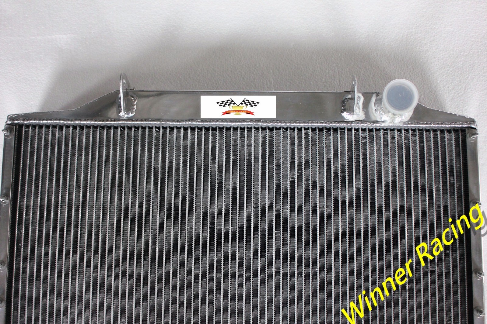 Aluminum Radiator For Rolls-Royce Silver Shadow/ Wraith II , Bentley T2 AT 77-80