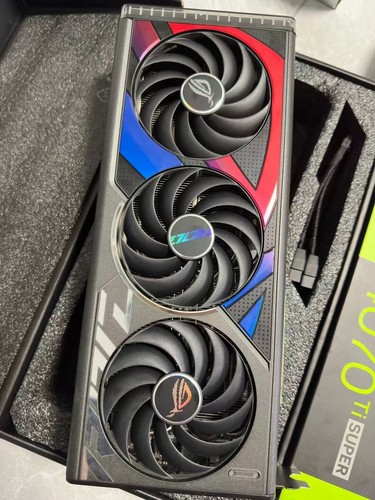 ASUS ROG STRIX GeForce RTX 4070 Ti SUPER O16G-GAMING GPU Graphics Card - Picture 2 of 5