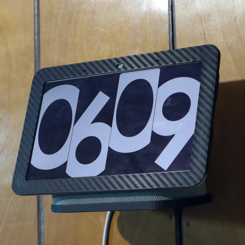 Google Nest Hub Gen 1 Bezel Cover Carbon Fiber Textured Aesthetic Décor for Home - Image 2 of 4