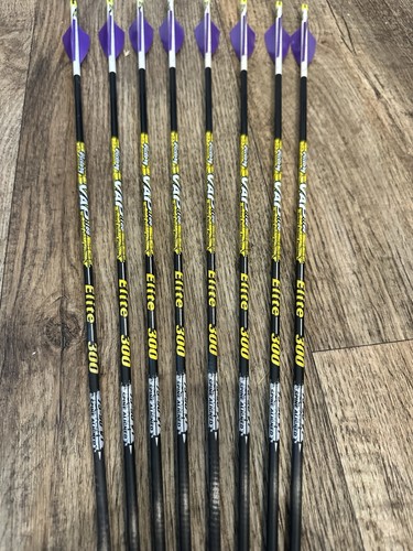 Victory VAP Elite 300 Custom Arrows (8) - Picture 2 of 6