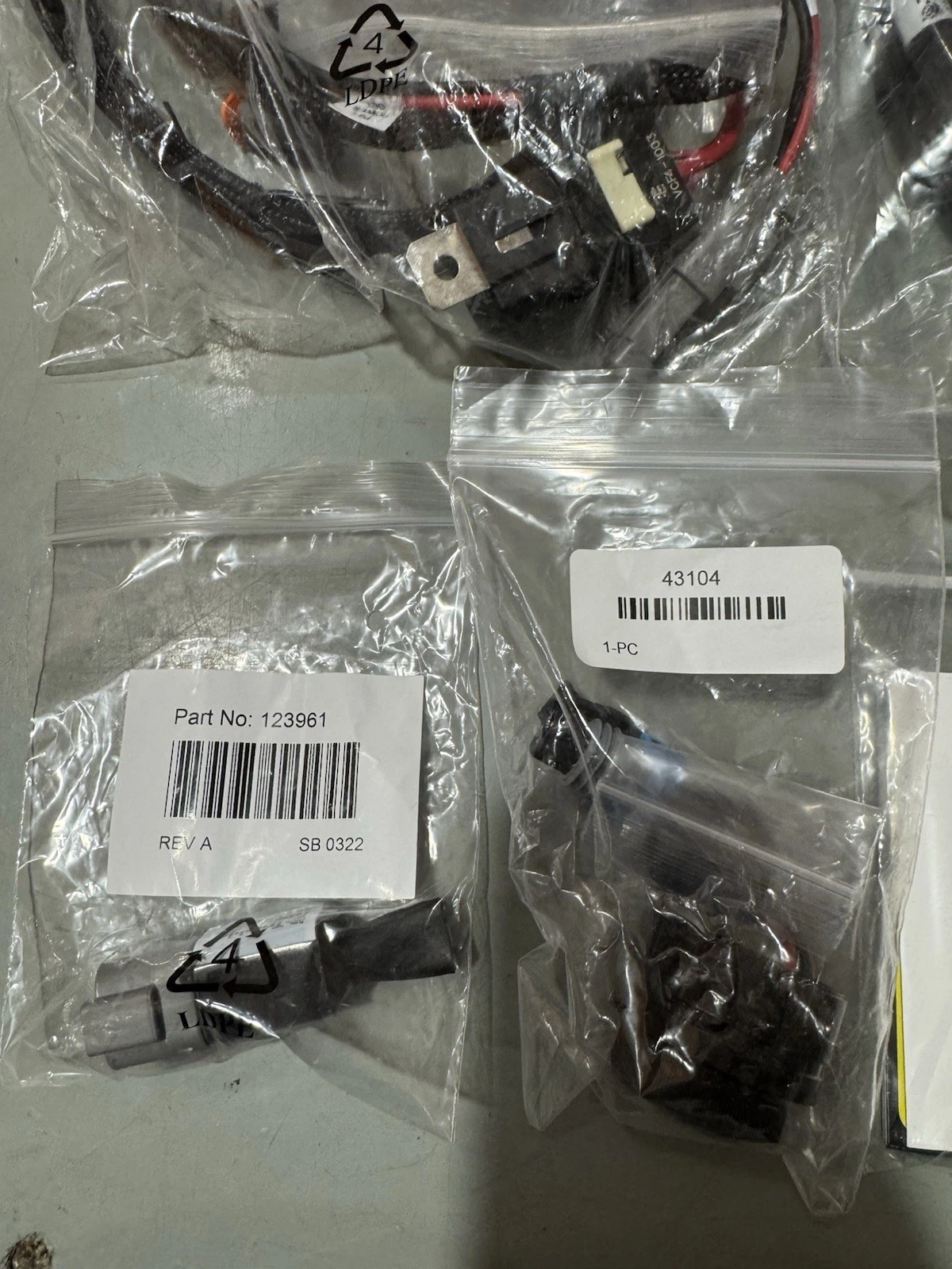 Trimble EZ-PILOT Steering System 185000-105 SAM-300 Motor and Cable Kit New 10