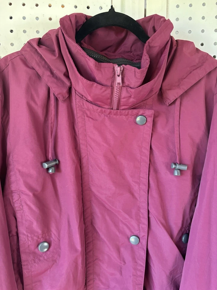 Chaqueta con Capucha Woman Within 2X 26/28 Borgoña Anorak Forrada de Vellón Ligera Peso Medio Foto 3 de 4