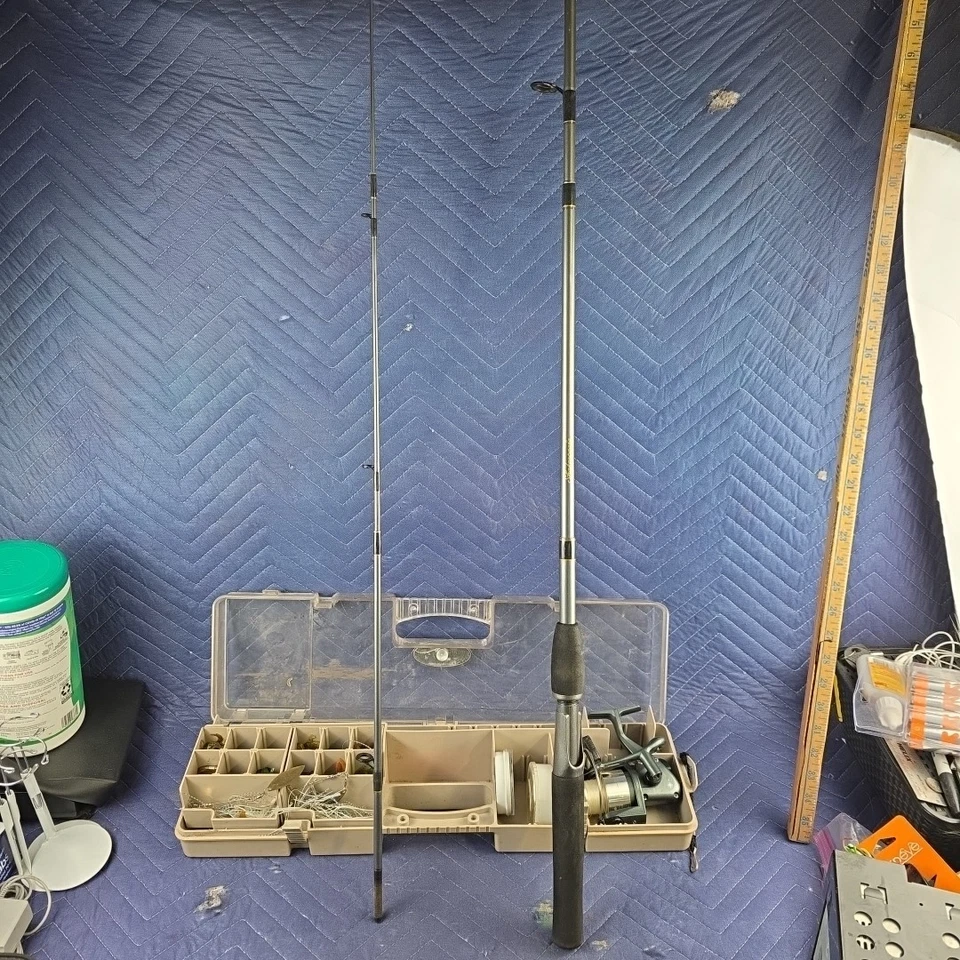 Shakespeare Excursion Travel fishing 66PR 6’6” Spinning Rod Med Action Reel Box - Image 2 of 4