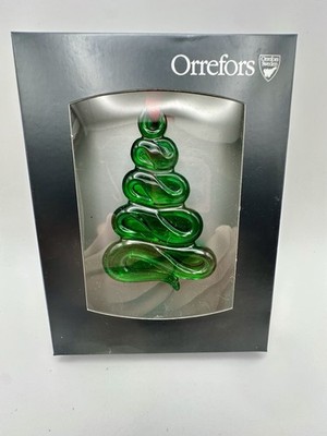 RARE* ORREFORS Sweden Holly Days Green Christmas Tree Crystal Ornament NEW