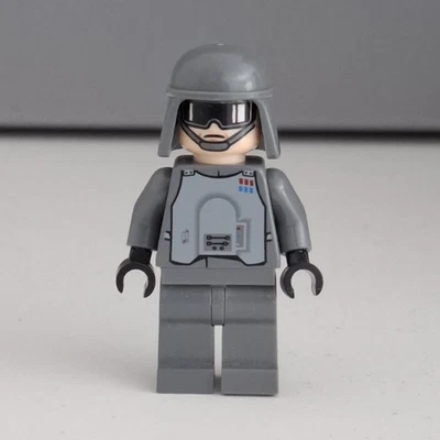 LEGO Star Wars Imperial Officer - Battle Armor (Commander) | Minifig sw0261 - Bild 1 von 3