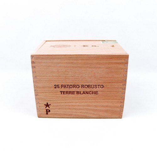 Lote de 5 cajas de cigarros de madera vacías Patoro Robusto Terre Blanche 5,75" x 4,5" x 4,5" - Imagen 7 de 12