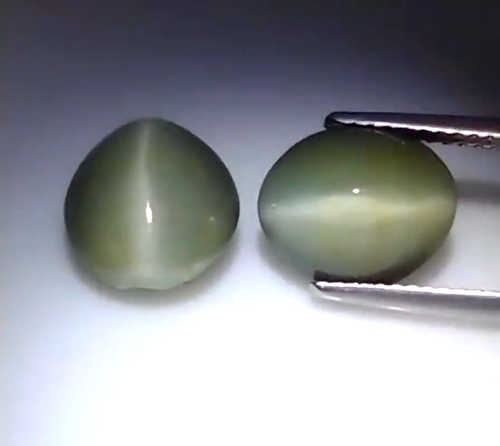 Cabujón ovalado ojo de gato cuarzo natural verde 9,46 CTS 2 piezas piedras preciosas sueltas - Vídeo 1 de 1