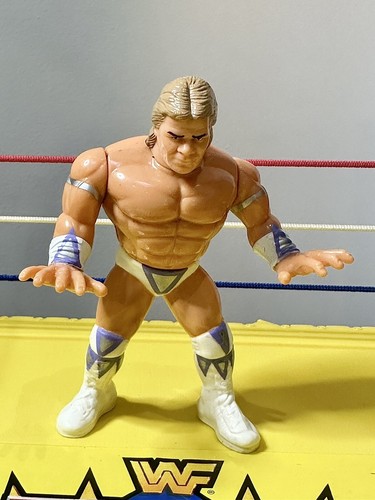 Excellent Condition WWE WWF Hasbro Series 8 - Lex ...