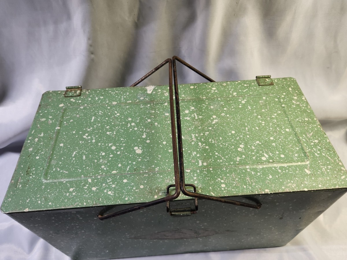 VINTAGE 1940's GREEN METAL GALVANIZED COOLER w/ ZINC INTERIOR