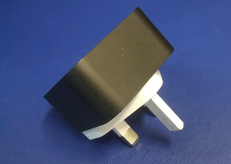 Amazon Genuine Fire HD10 Power Supply PS57CP PA-1090-15AU 5.2V 1.8A 9W - Image 2 of 4