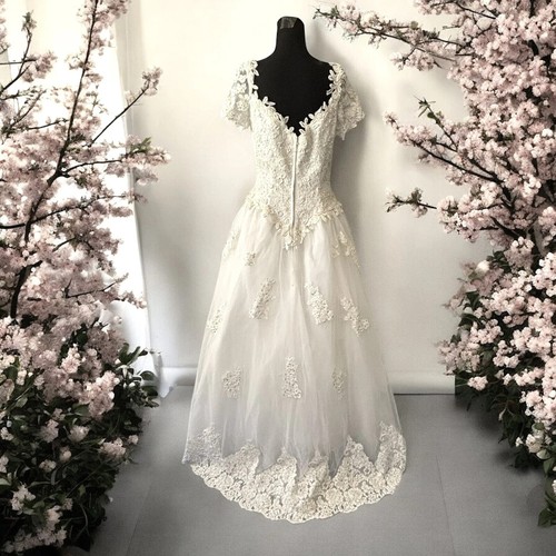 Bohemian Wedding Dresses with Short Sleeves Lace Appliques Bridal Gowns - Picture 7 of 10