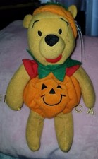 Disney Mini Bean Bag Pumpkin Pooh 8"