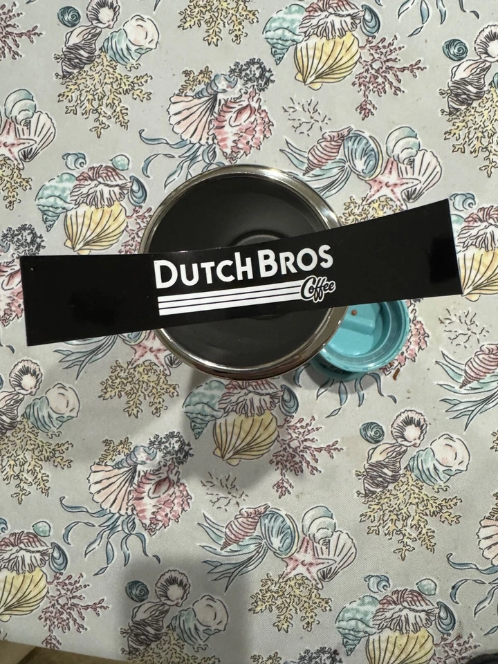 Botella de agua Dutch Bros (Gran apertura Inspirada / Las Vegas / Henderson, NV) Foto 2 de 2