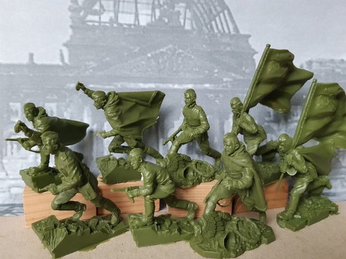 TNSold Toy Soldiers WW2 4 Sets Scale 1:32 - Picture 4 of 5