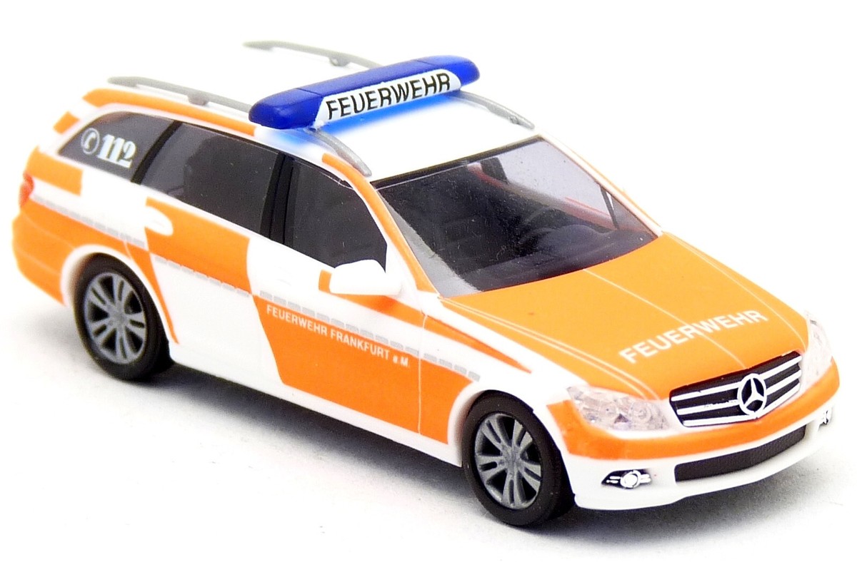 Busch 43670 MB Mercedes Benz C-Klasse Feuerwehr Frankfurt Main