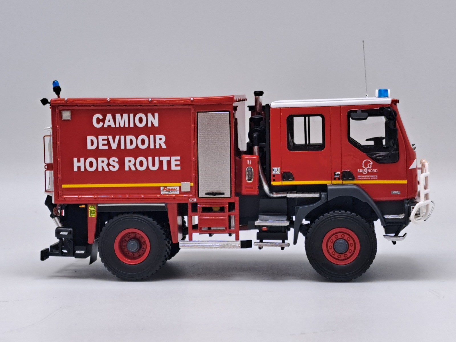 Camion pompier miniature RENAULT Midlum 220 4x4 ALERTE réplique de collection