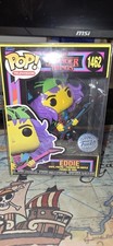 Stranger Things - Eddie W/Guitar #1462 - Black Light Funko Pop + Protector