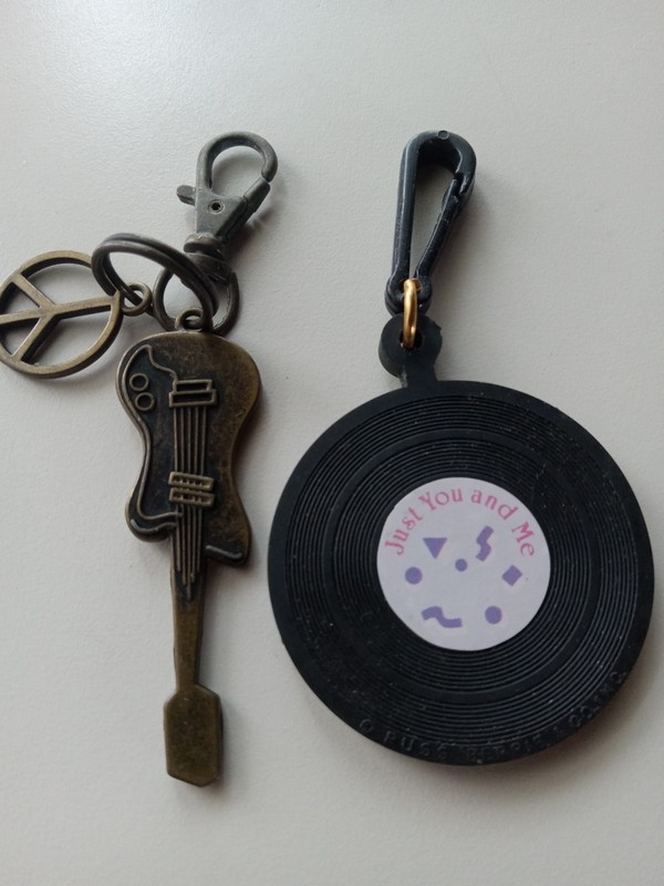 Lot if 2 Vintage Keychains,  Russ Vinyl Record, Metal Guitar & Peace Symbol 