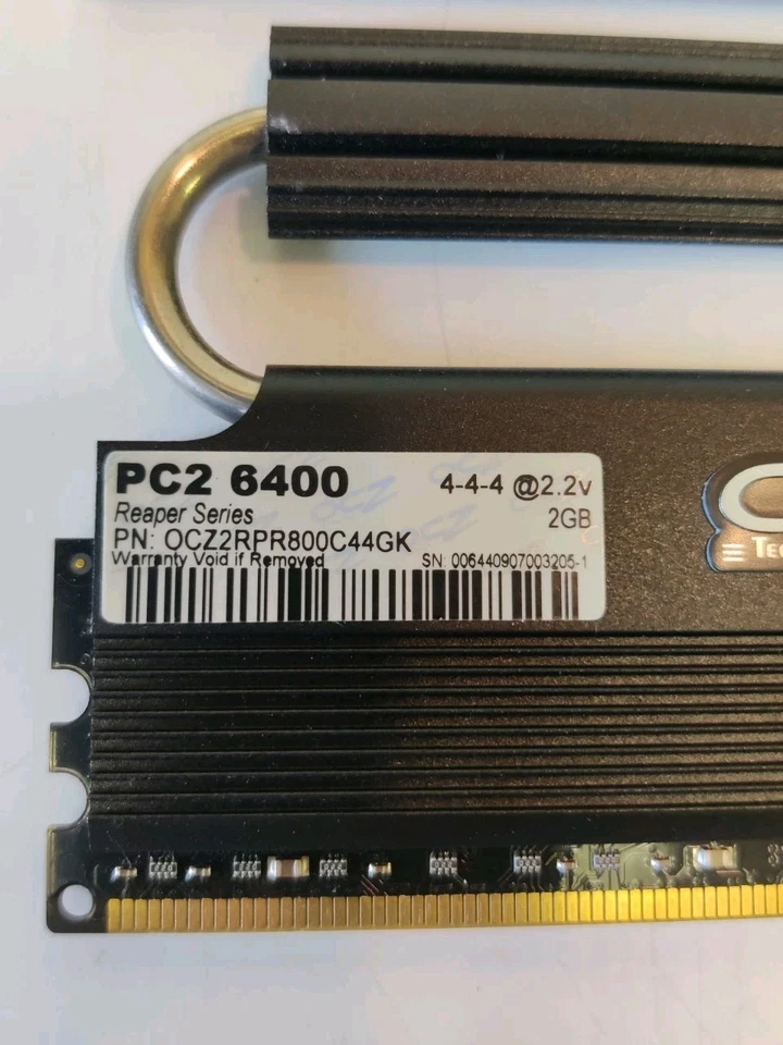OCZ Reaper Series 4GB Kit 2x2GB DDR2 800MHz PC2-6400 Memory RAM OCZ2RPR800C44GK - Image 2 of 2