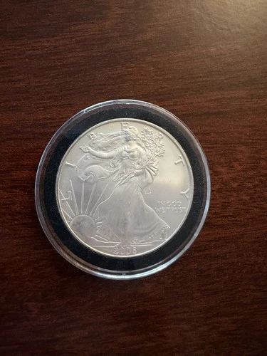 Walking Liberty Silver Dollar 1 Ounce Fine Silver  2006