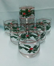 7 Rocks Glasses With Holly