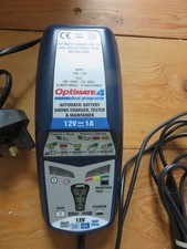 OPTIMATE 4 Caricabatterie doppio programma 12V per Auto, Bici o Barca.