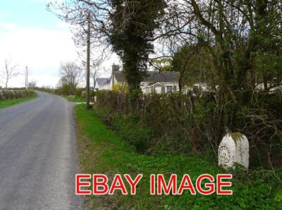 FOTO-MEILENSTEIN AUF DER LONGTOWN TO PENTON ROAD STEHT ''CARLISLE 14 MEILEN''. 201