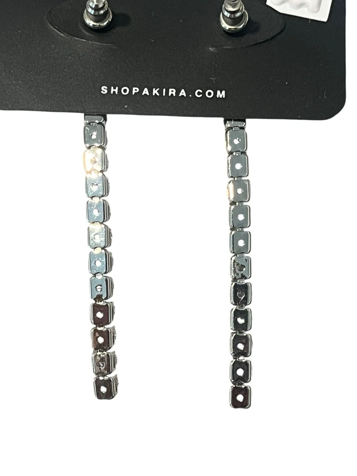 AKIRA Chandelier Drop Earrings 2.5 inch Cubic Zirconia Diamonds Studded New - Image 4 of 4