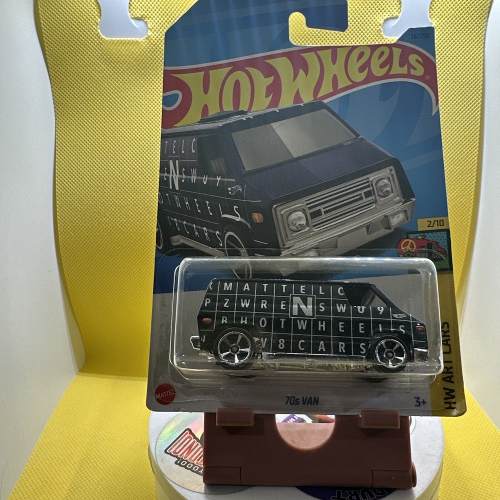 Hot Wheels HW Art Cars 70s Van