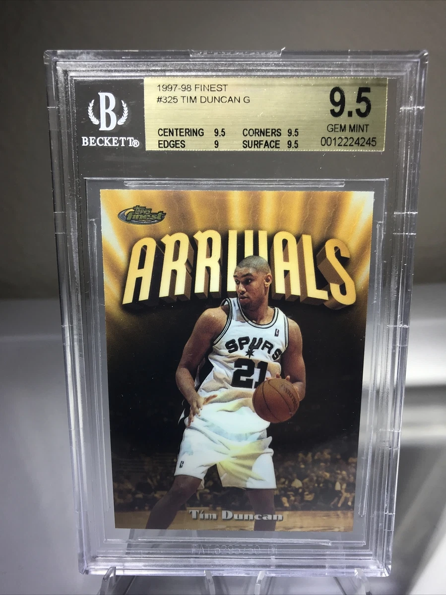 Tim Duncan Grade 9.5 Basketball Rookie Sports Trading Cards