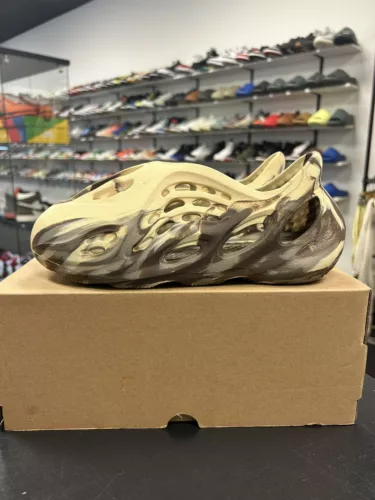Size 3 - adidas Yeezy Foam RNNR MX Cream Clay